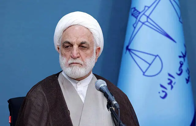 رسیدگی به فساد در واگذاری اینترنت سفید و پرو
