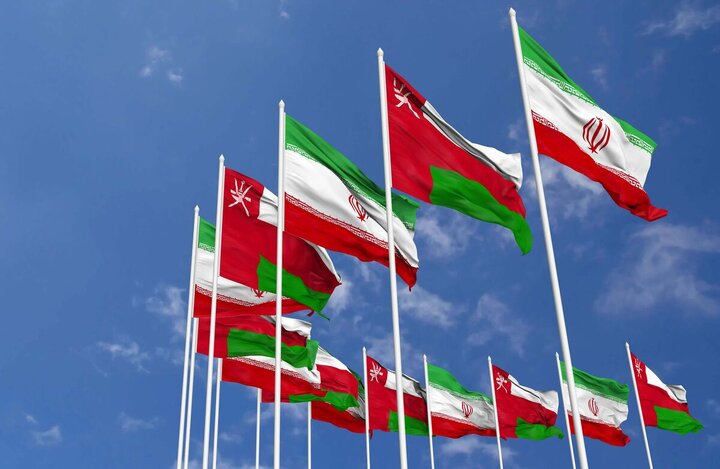 توافق ایران و عمان برای اجرای همکاری‌های گمرکی