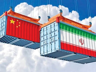 واردات از چین در دومین ماه جنگ یک‌چهارم شد
