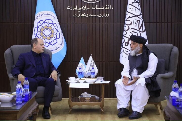 تأکید ایران بر تجارت مستقیم با افغانستان